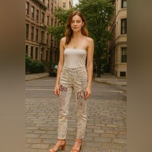 Anthropologie Pilcro Women's mid-rise Slim patchwork Boyfriend Jeans Sz 25 EUC